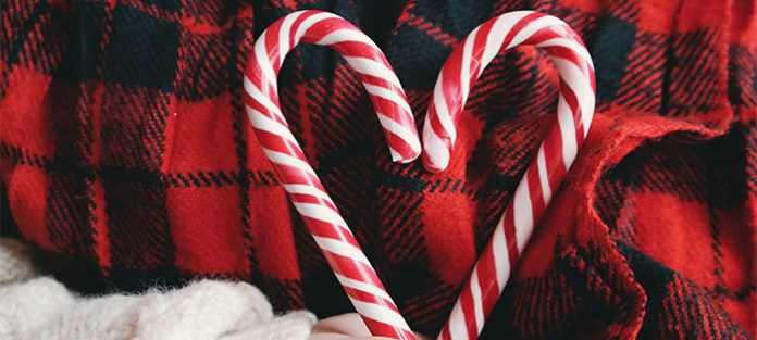 Candy-Cane-Heart Candy-Cane-Heart