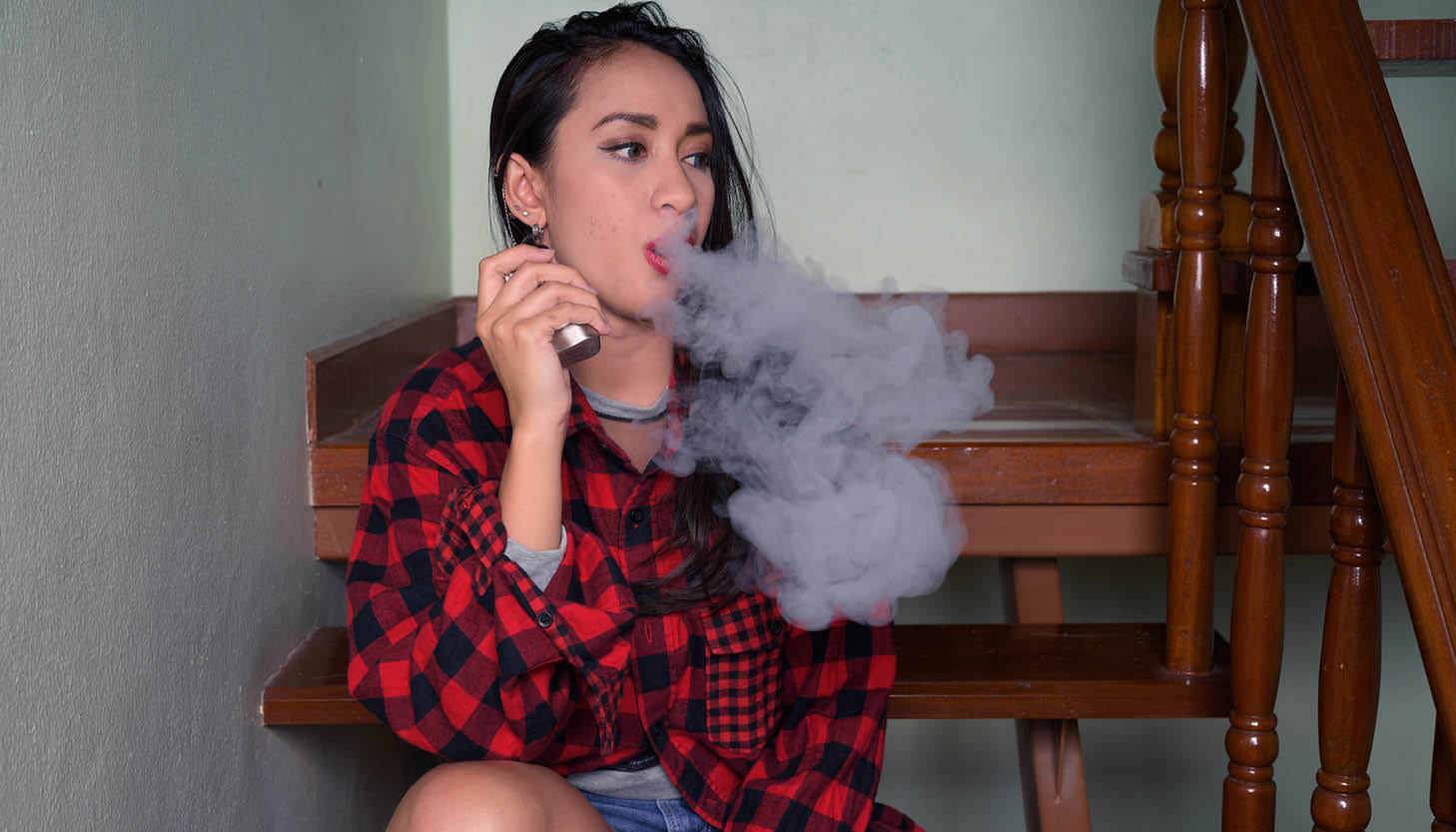 Smoking Q&A: What do we know about vaping, juuling, and cigarettes? -  CampusWell
