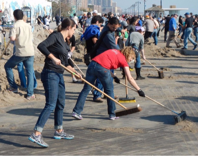 volunteer-sweeping-image