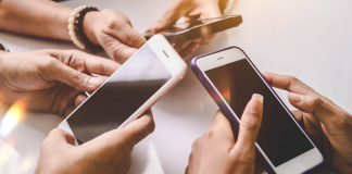 Feeling uncomfortable? Don’t reach for your phone—do this instead